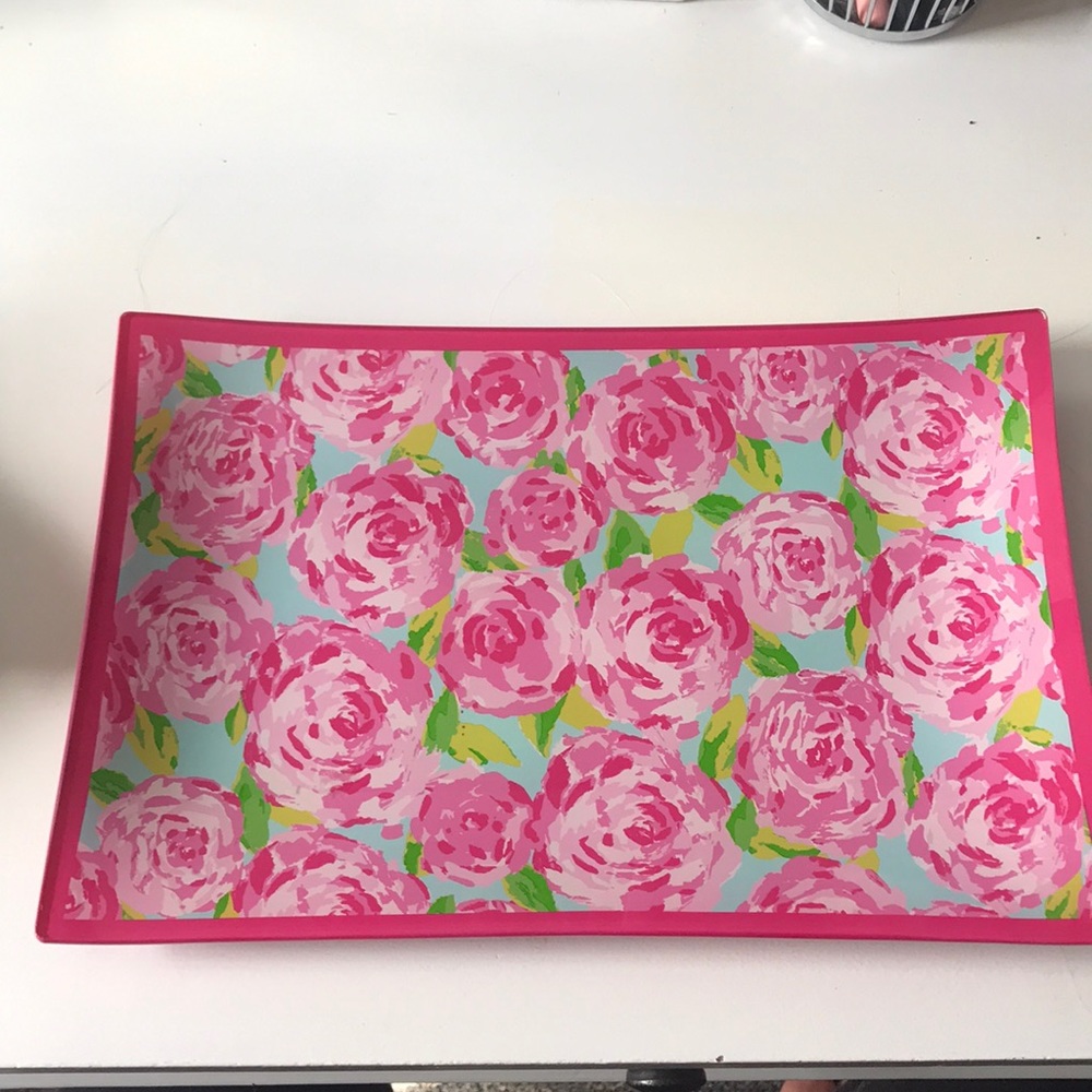 Discontinued Lilly pulitzer large glass tray